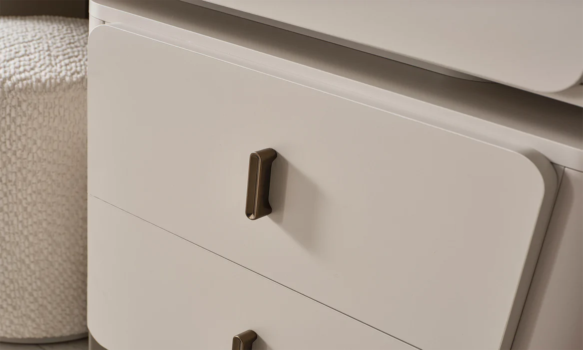 Aura Soft Bedroom – Luxe, Rust en Comfort in Perfecte Harmonie