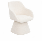 Belluna Stoel – Elegante Zacht Bouclé Designstoel