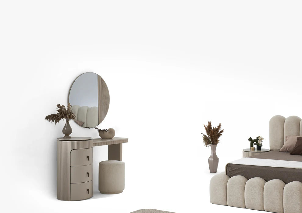 Merlin Bedroom Set